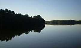 Salto do Jacu - Lago da Barragem-por Fabio Vianna Mohr