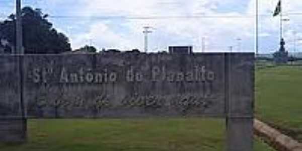 Entrada da cidade de Santo Antnio do Planalto-Foto:pt.db-city.