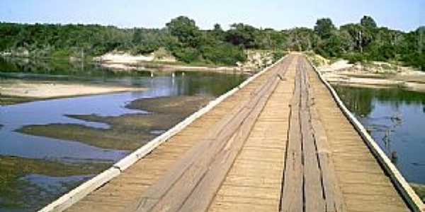 Ponte no Rio Santa Maria - em So Simo