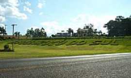 Taquaruu do Sul - Entrada da cidade foto
por Roque Oliveira