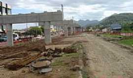 Terra de Areia - Viaduto em construo-Foto:PACM BR101SCRS Geren