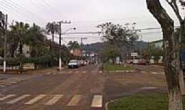 guas de Chapec - Avenida em guas de Chapec-SC-Foto:souomarcel