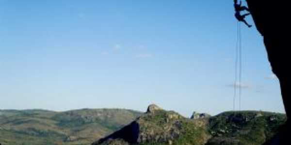 Rapel na gruta do Morro da Bandeira - Milagres BA, Por Paulo Menezes