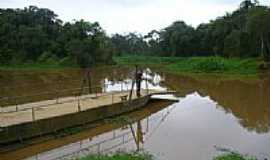 Araquari - Balsa no Rio Pira em Araquari-SC-Foto:Celso Rene Mller