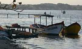 Balnerio Barra do Sul - Barcos pesqueiros em Balnerio Barra do Sul-SC-Foto:Celso Rene Muller