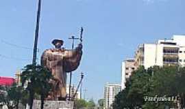 Chapec - Monumento"O Imigrante"em Chapec-Foto:fredysilva11