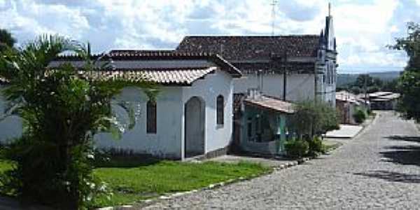 Monte Cruzeiro-BA-Rua da Igreja-Foto:Antnio Figueiredo