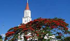 Ilhota - Igreja em flr