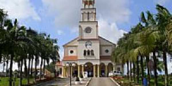 Praa e Igreja de So Luiz Gonzaga e Santa Albertina em Imaru-SC-Foto:Jos Carminatti