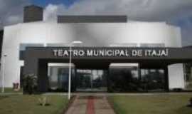Itaja - Teatro Municipal, Por Lidia