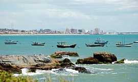 Itajub - Itajub-SC-Barcos na Praia do Grant e ao fundo a cidade-Foto:Jakson Santos