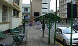 Lages - Ponto de Taxi no centro de Lages-Foto:Caio Graco Machado