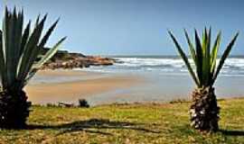 Laguna - Praia da Tereza em Laguna-SC-Foto:Germano Schr