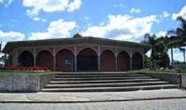 Mafra - Igreja de So Cristvo no Bairro Restinga em Mafra-SC-Foto:Jair Teixeira