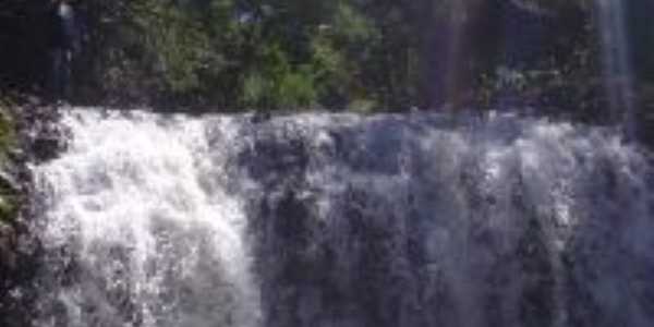 Cascata em Saltinho-SC, Por Julia Magri