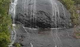 Urubici - Cascata Vu da Noiva em Urubici-SC-Foto:@NLIO BIANCO@