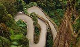 Urubici - Curvas vista do paredo da Serra do Corvo Branco em Urubici-SC-Foto:ANTONELLO FOTOS