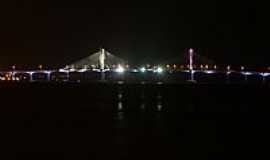 Aracaju - Aracaju-SE-Vista noturna da ponte no Rio Sergipe-Foto:Paulo Targino Moreir