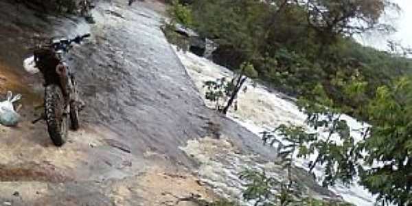 Rio Santo Antonio em Novo Acre - BA