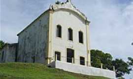 Laranjeiras - Igreja Secular em Laranjeiras por TitoGarcez