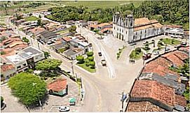 Nossa Senhora do Socorro - Pra�a central e Matriz de Nossa Senhora do Socorro na cidade de Nossa Senhora do Socorro - SE