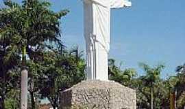 Adamantina - Esttua de Cristo-Foto:LPSLPS
