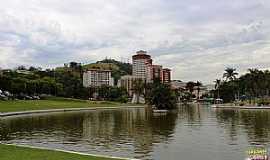 guas de Lindia - guas de Lindia-SP-O Lago e parcial da cidade -Foto:gordiando.com.br