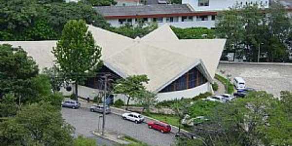 guas de Lindia-SP-Igreja de Cristo Rei vista do alto -Foto:Faaguiar