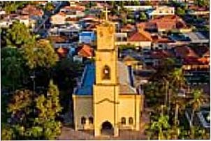 Imagem da Matriz e vista a�rea de Alfredo Marcondes - SP