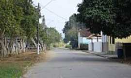 Ana Dias - Rua da cidade-Foto:Ismar Francisco Ribe 