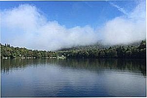Lago no Povoado de Andes - SP