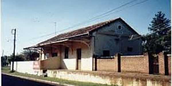 Andes-SP-Antiga Estao Ferroviria-Foto:www.esquentacidade.com 