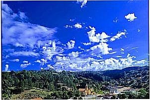 Vista central de Ara�a�ba distrito de Apia� - SP