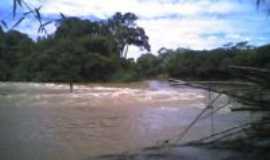 Araras - rio mogi guau bairro cascata , Por kio