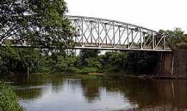 Artemis - Artmis-SP-Ponte sobre o Rio Piracicaba-Foto:Adriano Martins