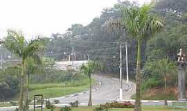Aruj - Aruj-SP-Jardim Via Dutra-Foto:Eyci Borges