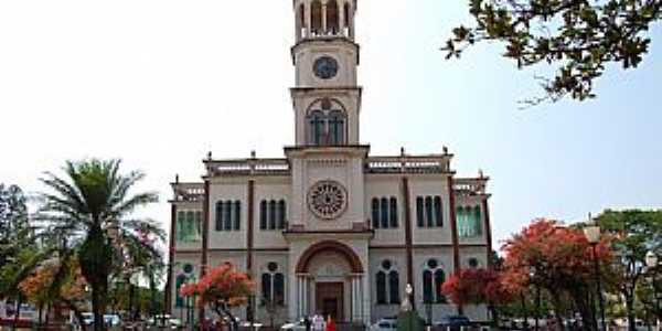 Igreja Matriz de Assis - SP por andretaka 