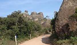 Atibaia - Pedra Grande em Atibaia-Foto:Roney Marques