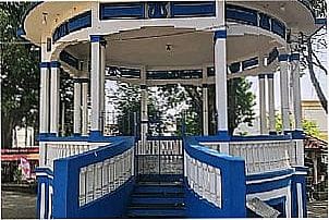 Coreto na pra�a central de Atibaia - SP