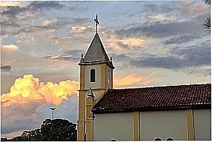 Igreja Matriz de Barra Dourada - SP