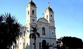 Barretos - Catedral do Divino Esprito Santo-Foto:Vicente A. Queiroz