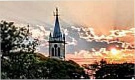 Bernardino de Campos - Imagem da Igreja Matriz de Bernardino de Campos - SP