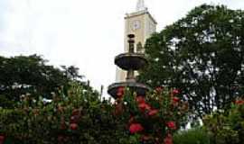 Bilac - Igreja Matriz e Jardim da Praa de N.S.da Conceio-Foto:Marcelo Szk