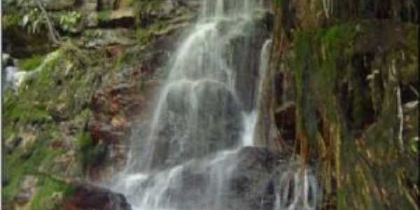 cachoeira do brucunun no parque estadual serra dos montes altos em palmas de monte alto, Por djkibao mandala