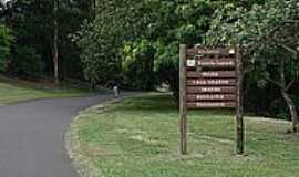 Botucatu - Portal da fazenda Lageado