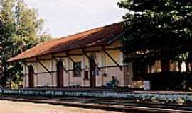 Bueno de Andrada - Cartrio de Registro Civil na antiga Estao Ferroviria-Foto:Zekinha