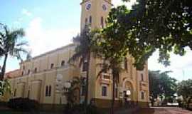 Cndido Mota - Igreja Matriz de N.Sra.das Dores em Cndido Mota-SP-Foto:Leila Rusca