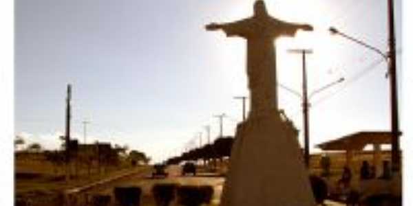 Rotatoria  entrada da cidade.  Por Marco Antonio Pareja