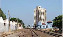 Cerquilho - Cerquilho-SP-Ferrovia cortando a cidade-Foto:Fbio Barros