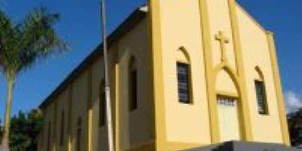 Igreja Santa Luzia de Coronel Goulart, depois de reformada, Por Francislaine Rodrigues de Oliveira